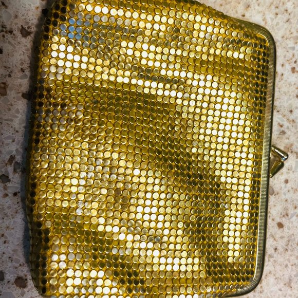Vintage Gold Wallet by Daniella of Canada – 1980s – Made in Hong Kong – Metallic - Picture 1 of 4